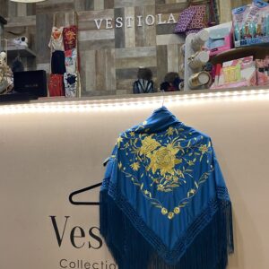 Mantón azul petróleo bordado dorado AGOTADO