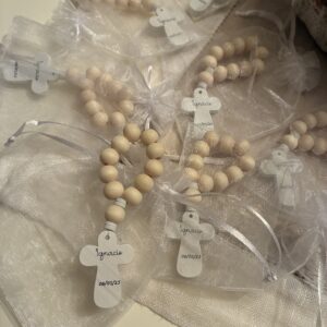 Cruces madera detalle invitados comunión o bautizos
