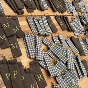 Llaveros para eventos hechos a mano