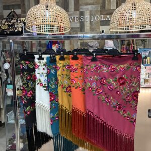 Mantones flamenca seda y crespón hechos a mano 65.50€