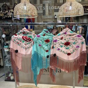 Mantones flamenca hechos a mano 65,50€