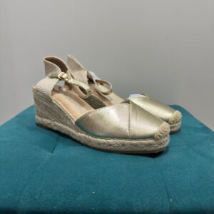 Cuñas esparto doradas 22.50€ PEDIR POR PRIVADO