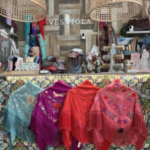 Mantones calidad intermedia 34,50€