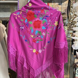 Mantón fucsia 18,50€